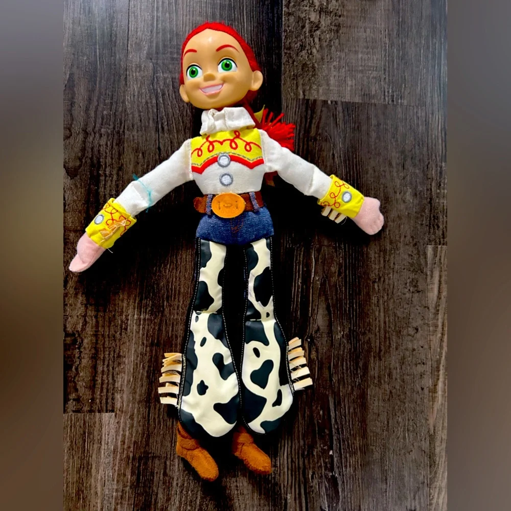 Jesse the cowgirl from Toy Story - Picture 3 of 6